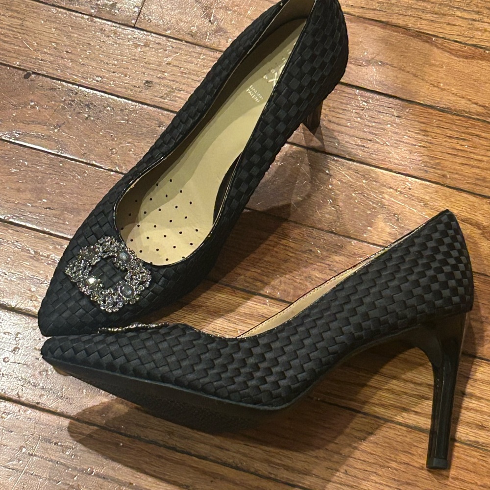 Geox Women D Faviola A Black Diamante Court Shoes Size 40